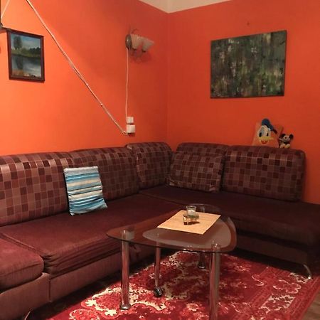 Cozy Condo For Up To 3 Travellers, With Kitchen And Bath Riga Eksteriør bilde
