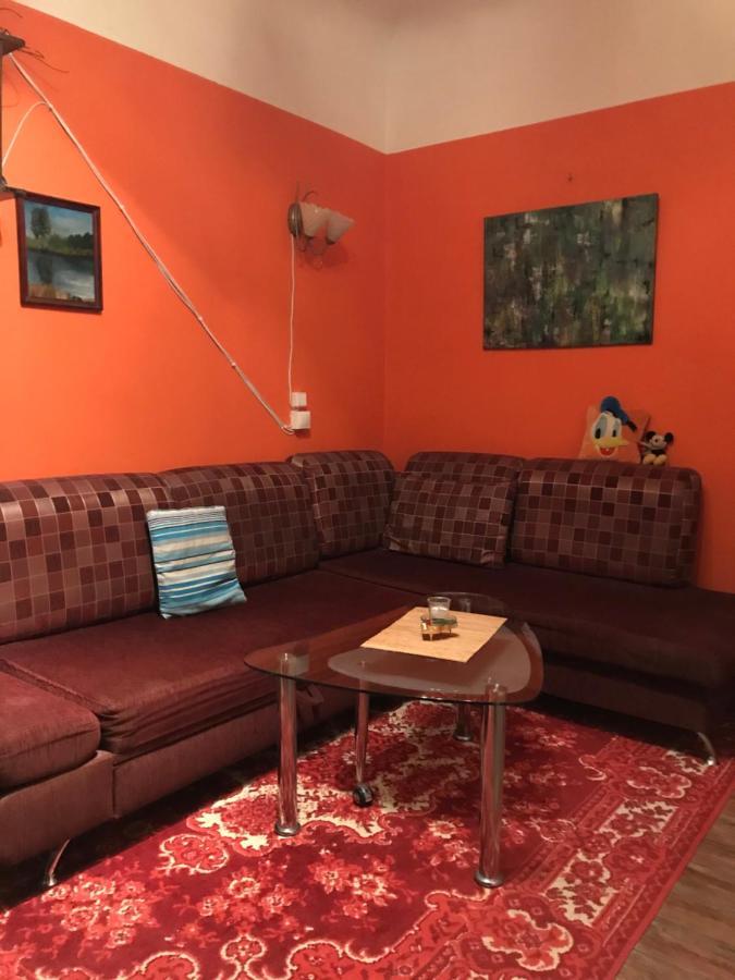 Cozy Condo For Up To 3 Travellers, With Kitchen And Bath Riga Eksteriør bilde